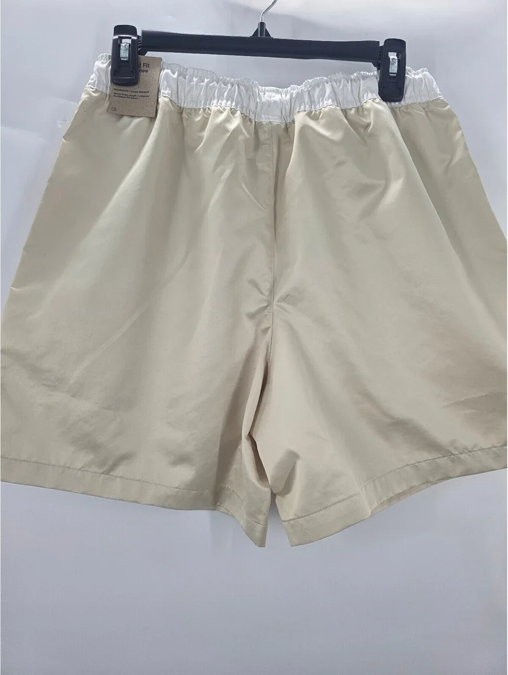 Nike Men's Beige and White Athletic Shorts Size S
